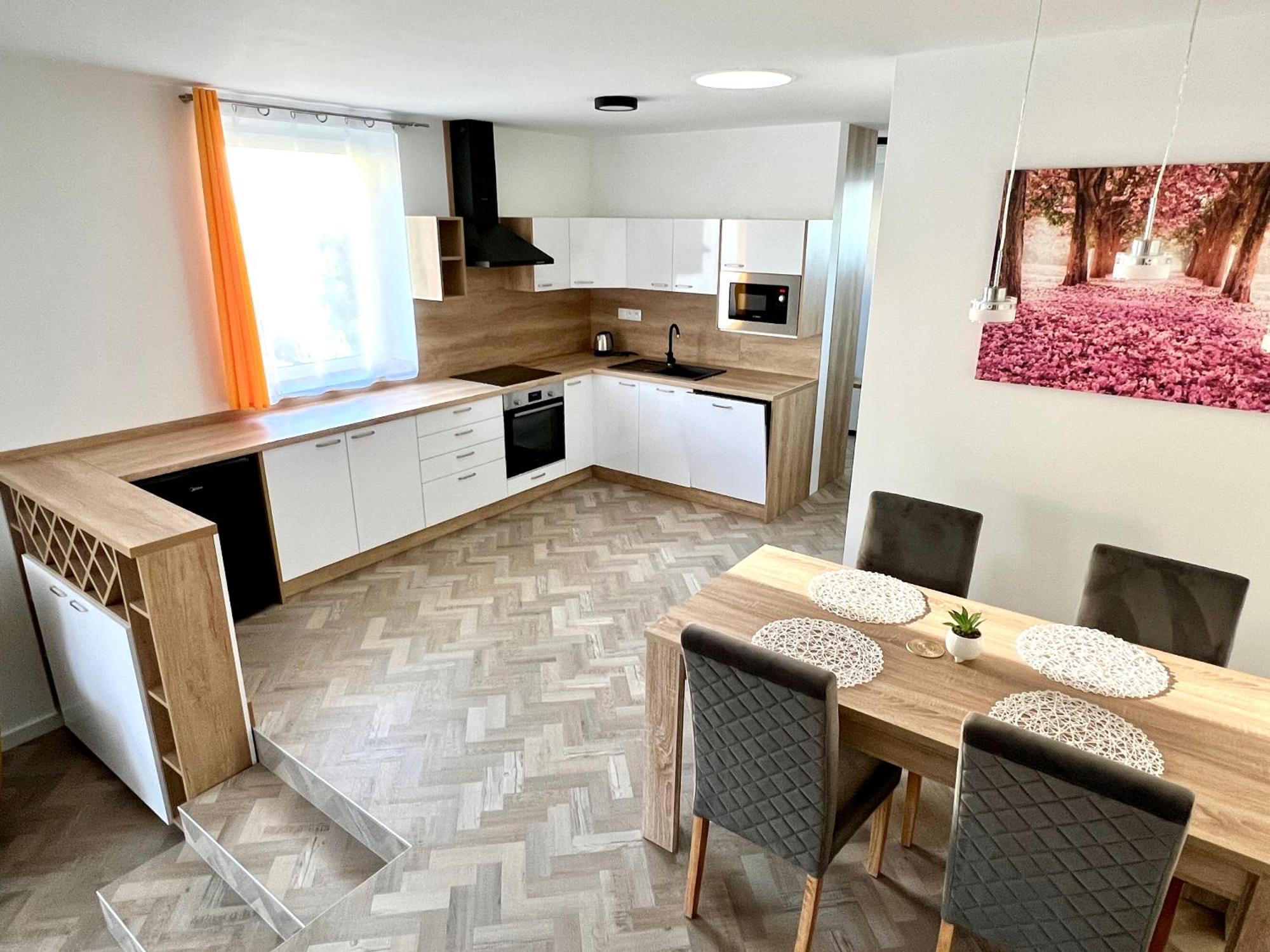 Apartmany Lucia Poprad Exterior foto